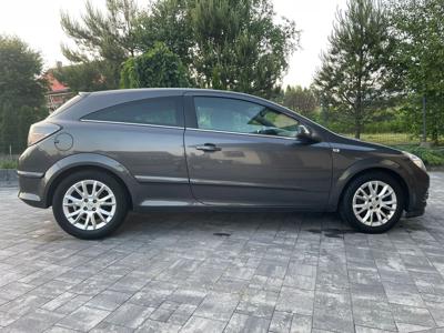 Używane Opel Astra - 14 900 PLN, 162 000 km, 2009