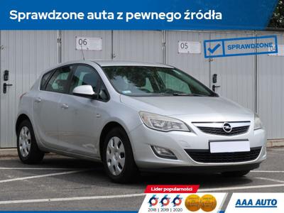 Używane Opel Astra - 23 500 PLN, 216 518 km, 2011