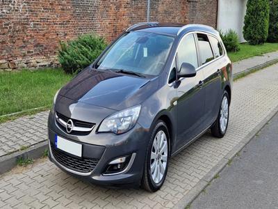 Używane Opel Astra - 20 000 PLN, 217 100 km, 2014
