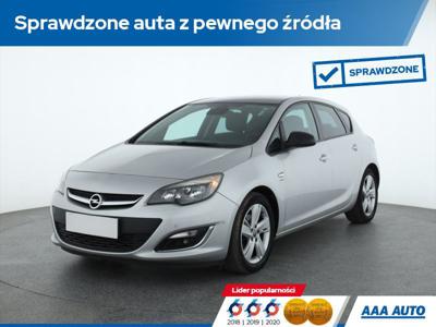 Używane Opel Astra - 34 000 PLN, 143 074 km, 2013