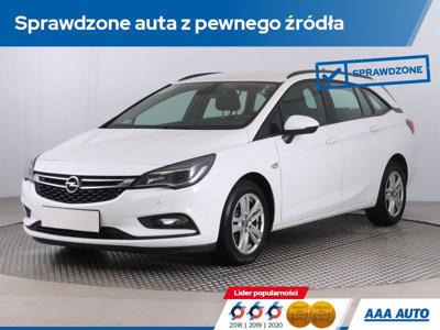 Używane Opel Astra - 38 000 PLN, 212 885 km, 2017