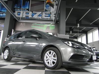 Używane Opel Astra - 46 900 PLN, 112 860 km, 2017