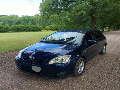 Używane Toyota Corolla - 15 999 PLN, 255 000 km, 2005