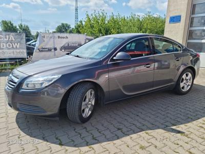 Używane Opel Insignia - 30 900 PLN, 213 000 km, 2011