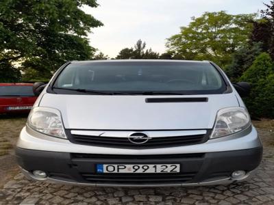 Używane Opel Vivaro - 45 000 PLN, 174 499 km, 2011