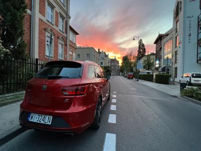 Używane Seat Leon - 105 826,39 PLN, 127 000 km, 2017