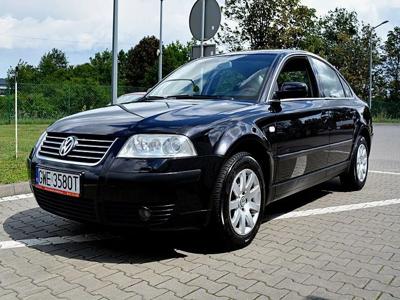 Używane Volkswagen Passat - 12 900 PLN, 201 000 km, 2002