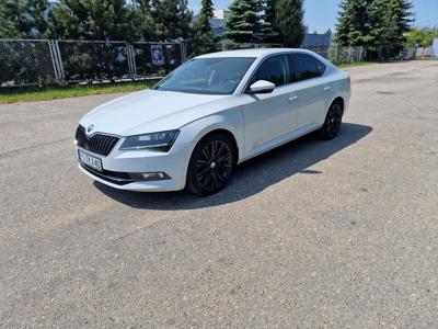 Używane Skoda Superb - 115 620 PLN, 94 000 km, 2019