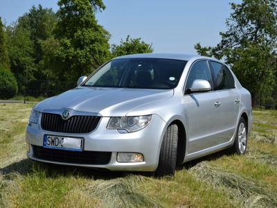 Używane Skoda Superb - 27 000 PLN, 263 703 km, 2010