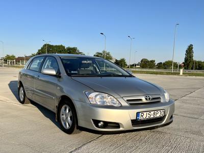 Używane Toyota Corolla - 9 800 PLN, 269 299 km, 2006