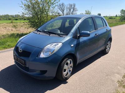 Używane Toyota Yaris - 15 700 PLN, 187 000 km, 2006