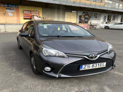 Używane Toyota Yaris - 45 500 PLN, 57 200 km, 2015