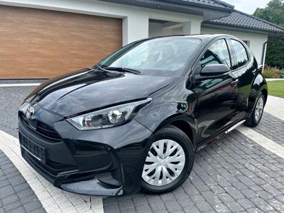 Używane Toyota Yaris - 54 900 PLN, 2 500 km, 2022