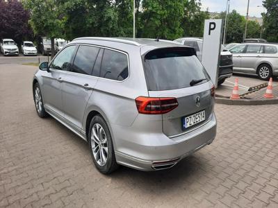 Używane Volkswagen Passat - 111 000 PLN, 92 433 km, 2019