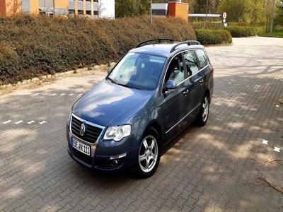 Używane Volkswagen Passat - 21 900 PLN, 240 000 km, 2010