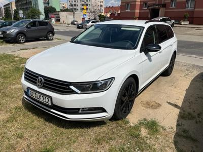 Używane Volkswagen Passat - 38 500 PLN, 220 000 km, 2015