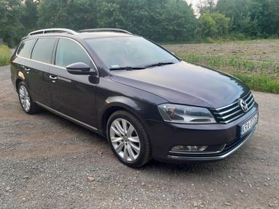 Używane Volkswagen Passat - 38 000 PLN, 243 000 km, 2011