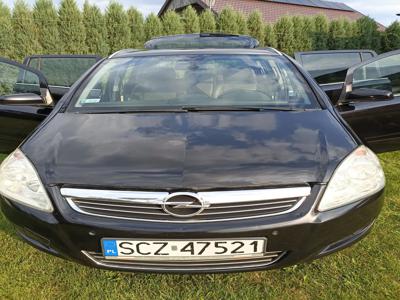 Używane Opel Zafira - 12 500 PLN, 299 750 km, 2008