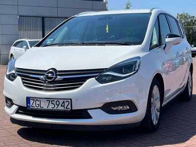 Używane Opel Zafira - 64 900 PLN, 100 000 km, 2017