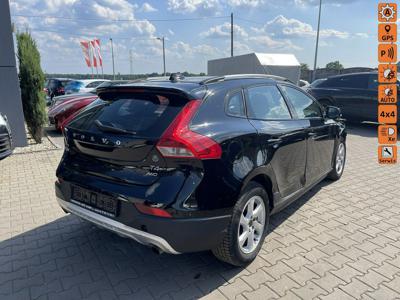 Używane Volvo V40 - 28 900 PLN, 105 400 km, 2013