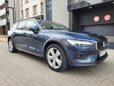 Używane Volvo V60 - 119 900 PLN, 191 452 km, 2019