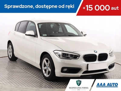 BMW Seria 1 F20-F21 Hatchback 5d Facelifting 2015 120i 177KM 2015