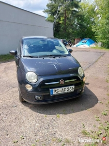 Fiat 500 2010 rok motor 1.2 niski przebieg , nowy rozrząd