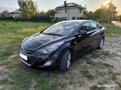 Hyundai Elantra sedan