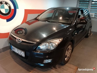 Hyundai I30 120 tys km bezwypadkowy, niski przebieg od dziadka, garażowany