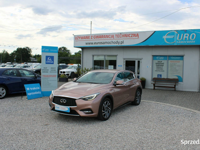 Infiniti Q30 skóra nawigacja g.fotele kamera 360