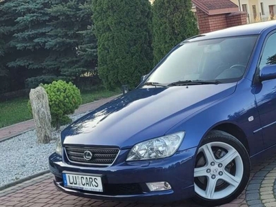 Lexus IS I Kombi 3.0 214KM 2001