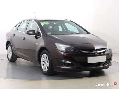 Opel Astra 1.4 T