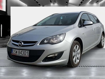 Opel Astra J Sports Tourer Facelifting 1.6 CDTI 136KM 2015