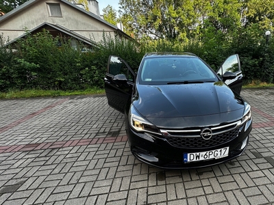 Opel Astra K Sports Tourer 1.4 Turbo 150KM 2017