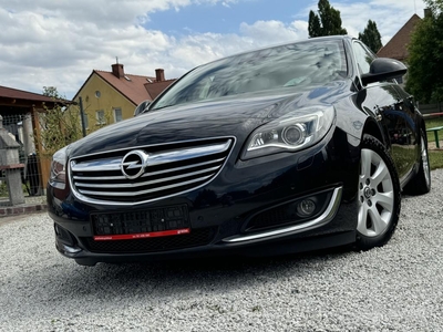 OPEL INSIGNIA liftback