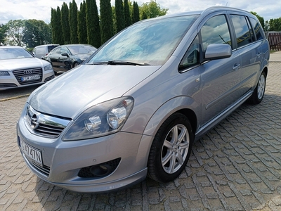 Opel Zafira B 1.8 ECOTEC 140KM 2011