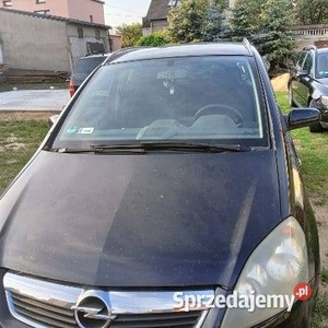 Opel Zafira B Benzyna wersja 7 osób