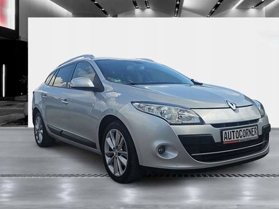 Renault Megane III Hatchback 2.0 16v 140KM 2011