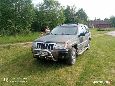 Samochód Jeep grand Cherokee