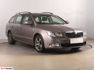 Skoda Superb 1.6 103 KM 2012r. (Piaseczno)