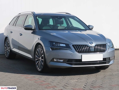 Skoda Superb 2.0 187 KM 2015r. (Piaseczno)