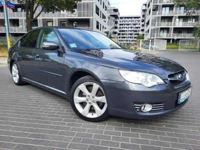 Subaru Legacy IV Sedan 3.0R i 4WD 245KM 2007