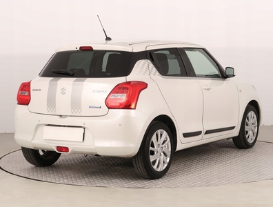 Suzuki Swift VI Hatchback Facelifting 1.2 DualJet SHVS 83KM 2020