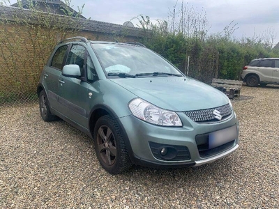 Suzuki SX4 I Sedan 1.6 VVT 120KM 2010