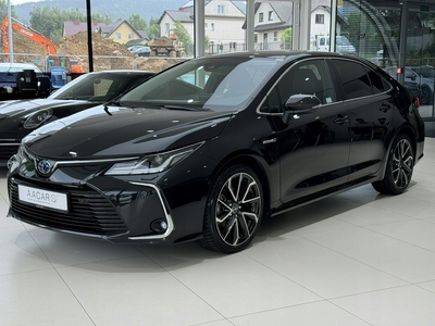 Toyota Corolla XII Sedan 1.8 Hybrid 122KM 2019