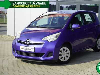 Toyota Verso-S 1.33 Dual VVT-i 99KM 2011