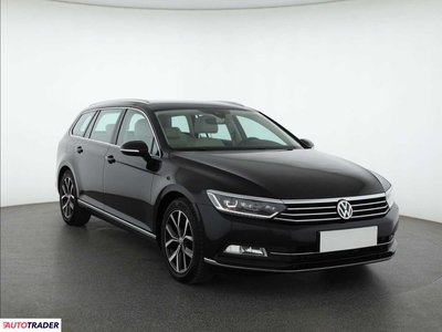 Volkswagen Passat 2.0 147 KM 2015r. (Piaseczno)