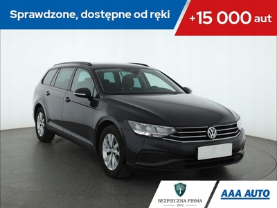 Volkswagen Passat B8 Variant 2.0 TDI BlueMotion SCR 150KM 2019