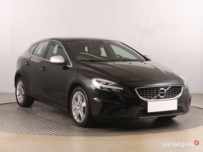 Volvo V40 2.0 D3