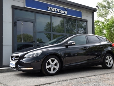 Volvo V40 II Cross Country D2 115KM 2014